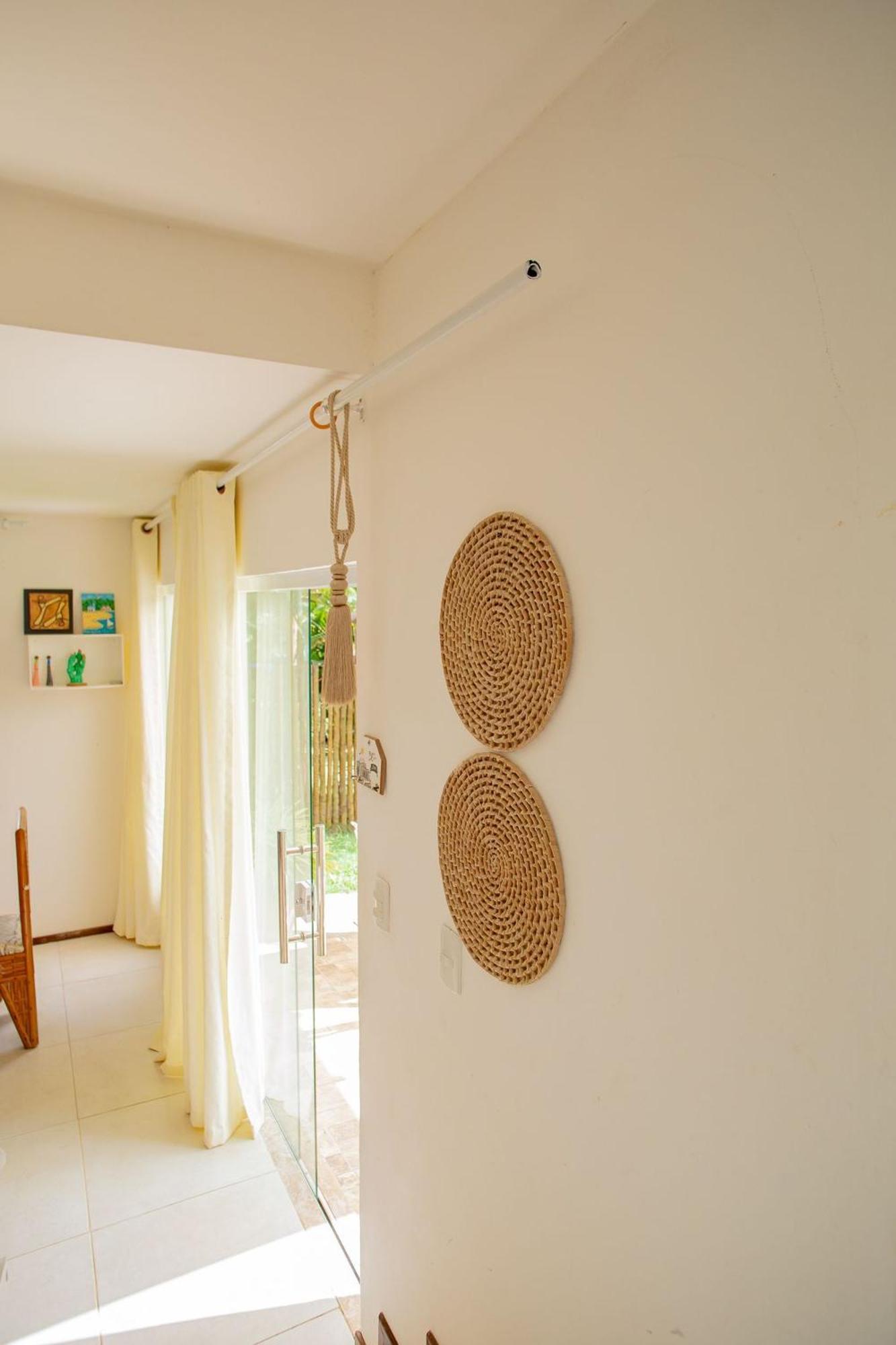 Casa Em Fechado, Com Piscina, Churrasqueira,wifi,estacionamento , Сasa de vacaciones Praia do Forte
